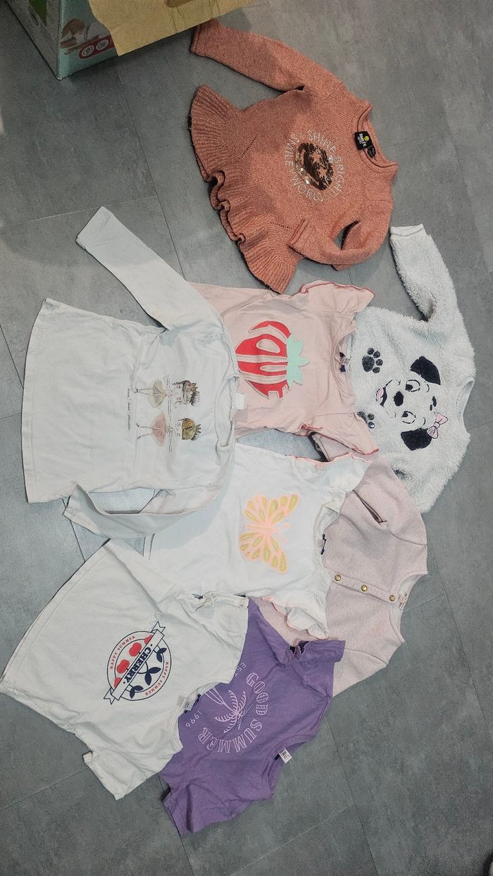 Lot vêtements fille 4 ans