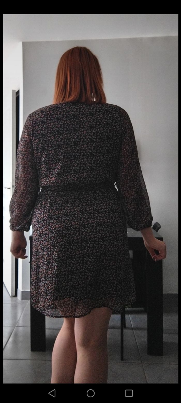 Robe fluide fleurie - photo numéro 3