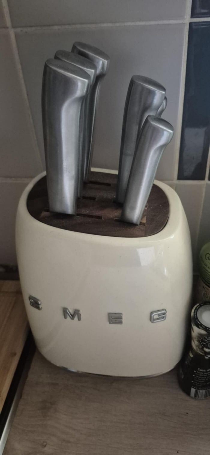 Bloc couteau SMEG - photo numéro 2