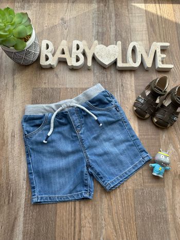 - Short Obaibi  - 23 mois  - Très Bon état