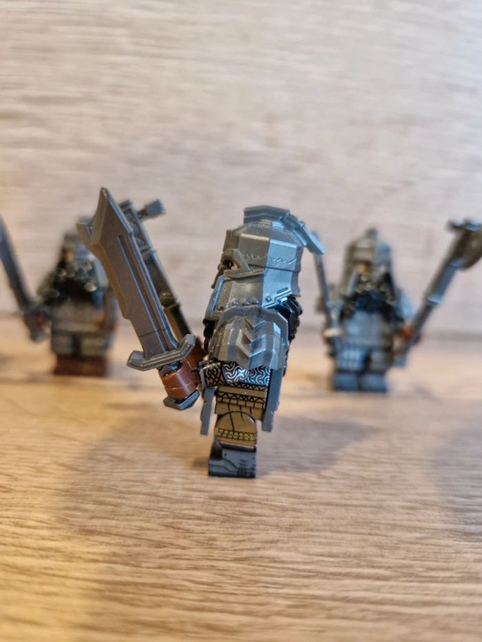 Figurines type lego 4 Guerriers Nains seigneur des anneaux - photo numéro 3