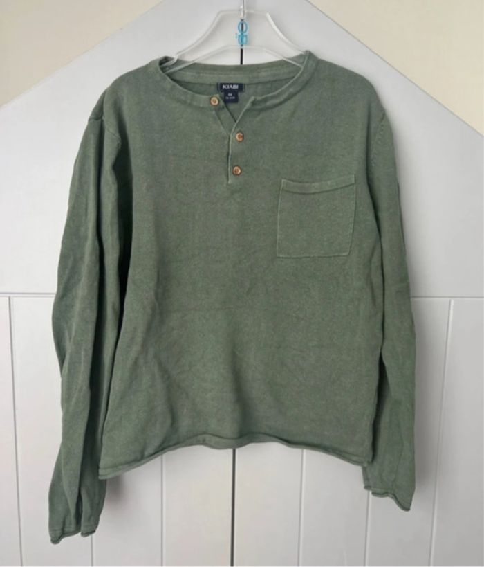 Pull vert col rond kiabi 8 ans