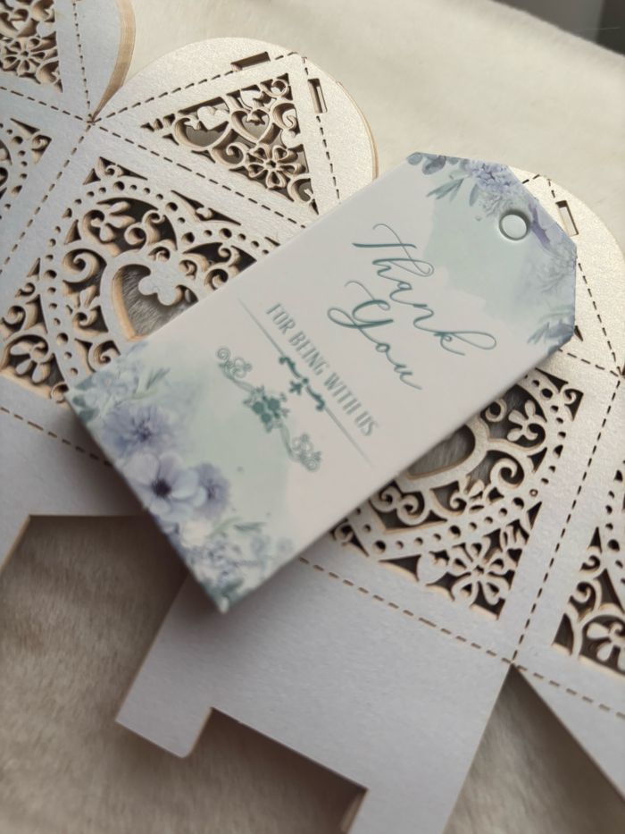Lot de 10 boîtes à dragées + 10 nœuds + 10 cartes + 10 porte-clés anges bleus - photo numéro 6