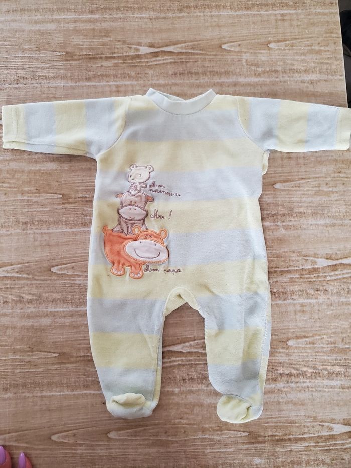 Pyjama 1 mois