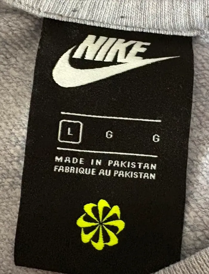 Pull Nike - photo numéro 5