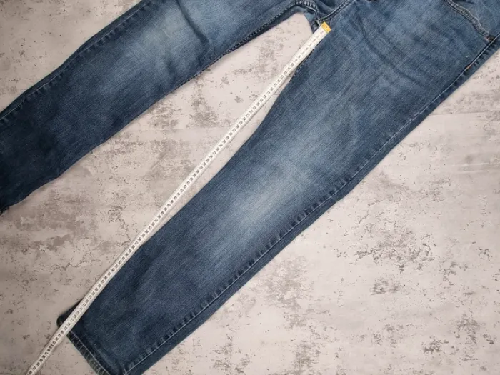 Jean slim Wrangler bleu – Taille 34x32 US / 44 FR Homme (mesures en photos) - photo numéro 4