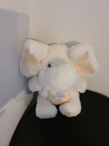 doudou éléphant