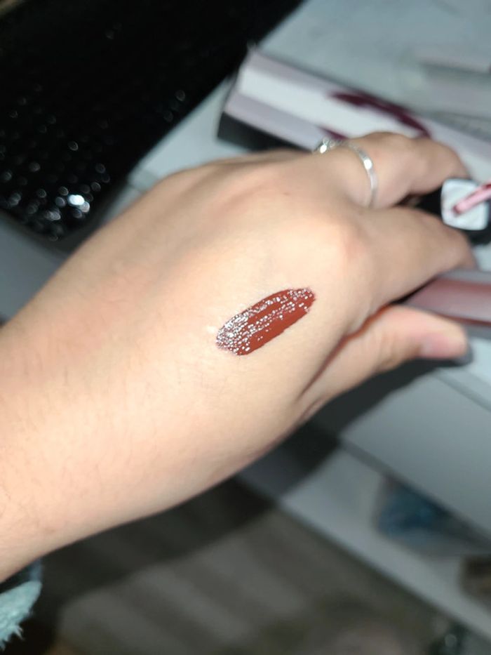 Liquid matt huda beauty - photo numéro 3