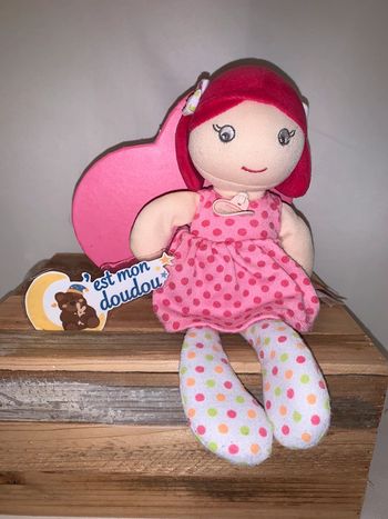 DDC87 doudou poupée grenadine doudou et compagnie