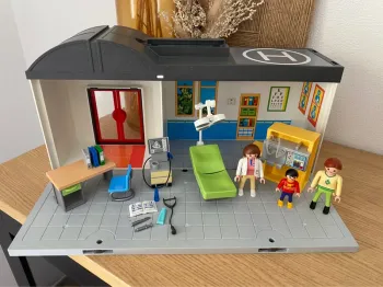 Hôpital transportable Playmobil