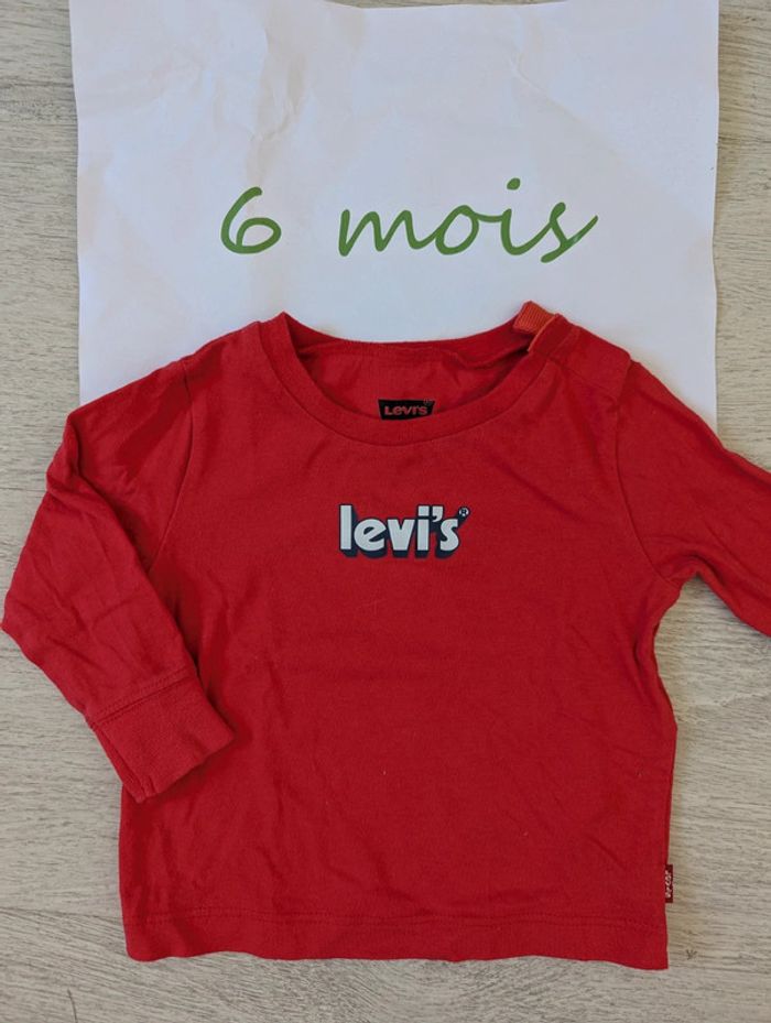T-shirt Levi's