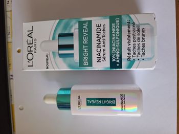 Bright Reveal Sérum Anti-Taches Niacinamide l'Oréal