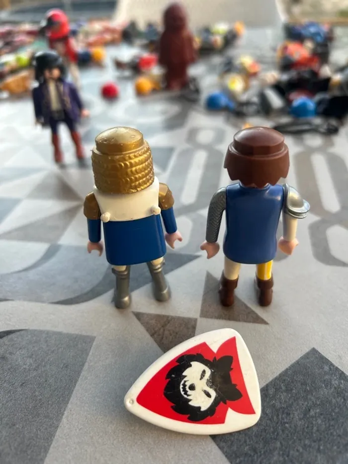 Lot de 2 figurines Playmobil chevalier médiéval - photo numéro 2
