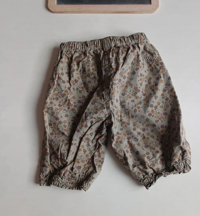 Pantalon léger Vertbaudet taille 18 mois en très bon état - photo numéro 3