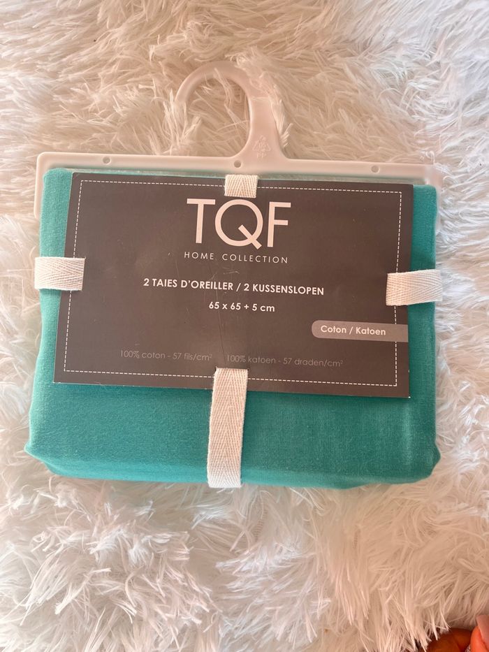2 taies d’oreiller