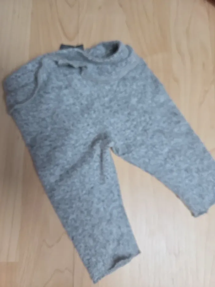 Pantalon primark 3mois - photo numéro 3