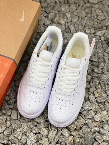 Nike Air Force 1 Low '07 White  taille ：40.5