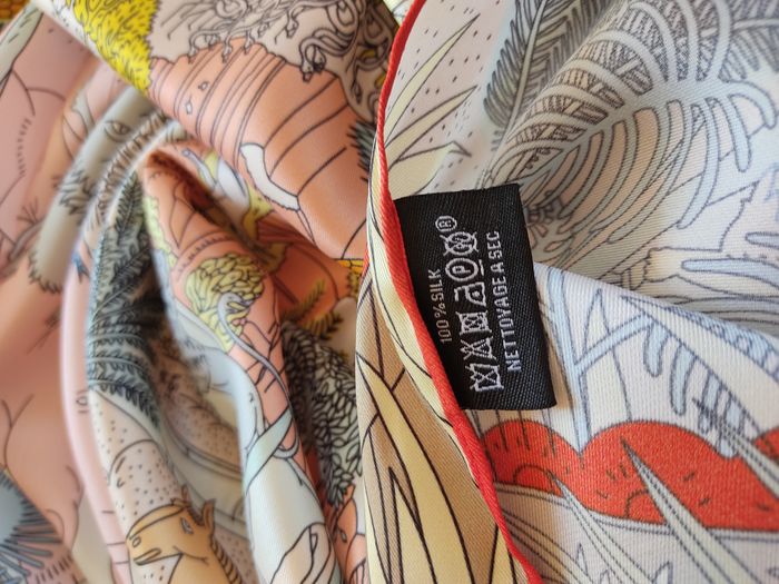 Foulard 90 animaux dans la forêt rose - photo numéro 4