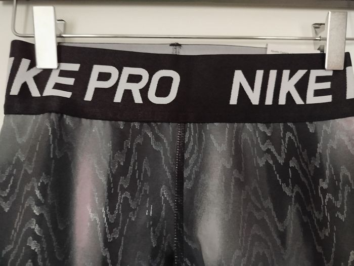 Legging Nike fille XS - photo numéro 3