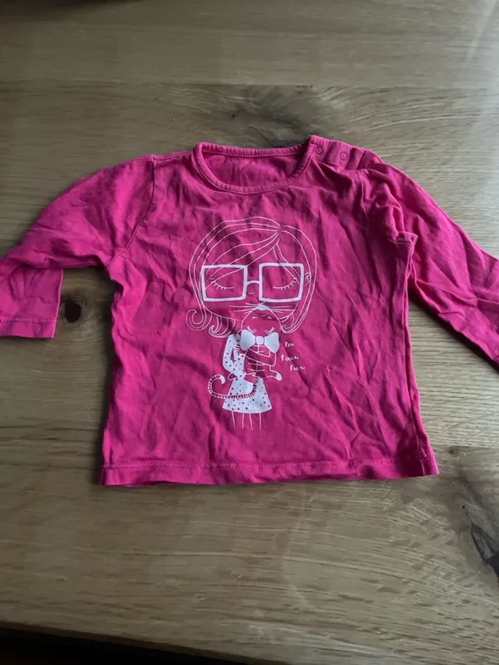 TEE shirt
