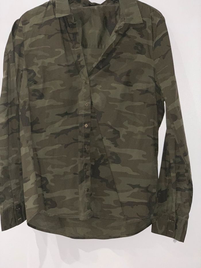 Chemise militaire