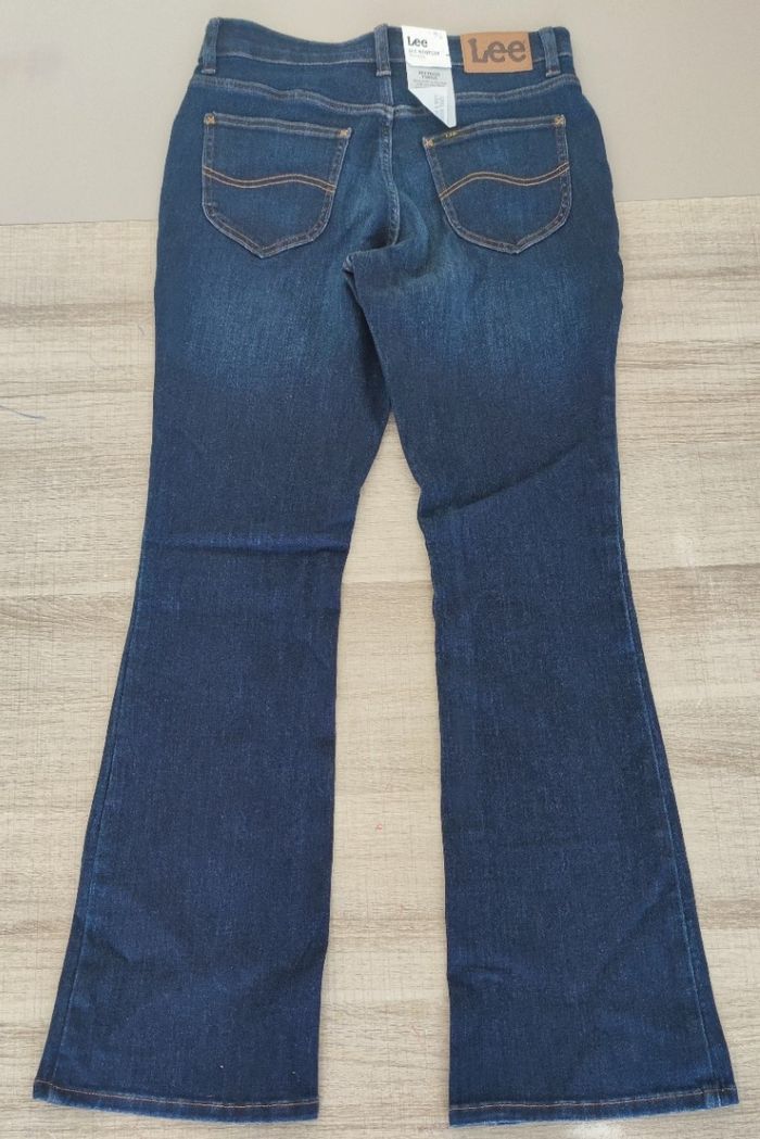 Jean pour femme marque LEE taille 42 couleur bleu marine - photo numéro 2
