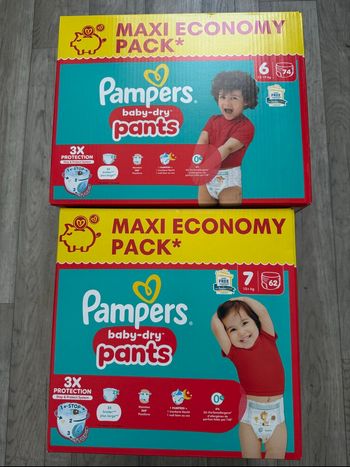 Lot de 2 maxi pack Pampers pants taille 6 et 7