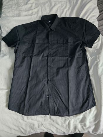Chemise manches courtes