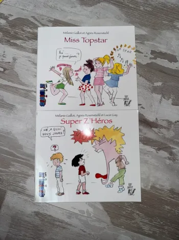 Lot livre lire c'est partir Miss topstar et super z'héros