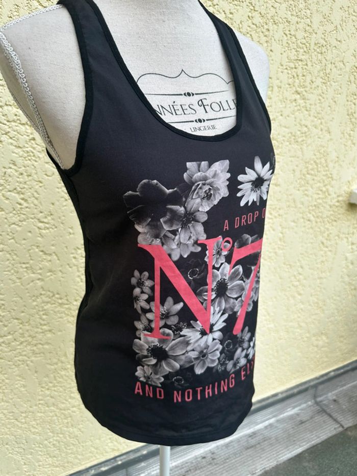 🌸 Débardeur noir fleuri – Jennyfer – Taille S 🌸 - photo numéro 2