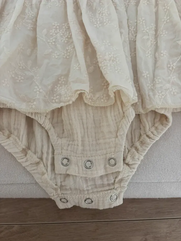 Barboteuse bébé fille taille 9mois - photo numéro 3