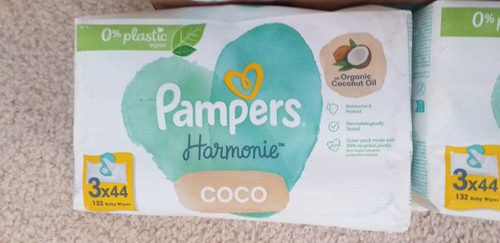 Couche Pempers harmonie et deux lots de lingettes - photo numéro 5