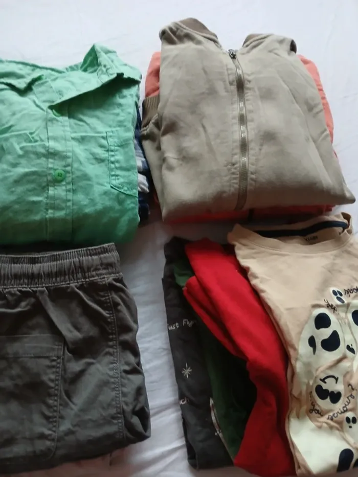 Lot de 18 vêtements 10 ans - photo numéro 3