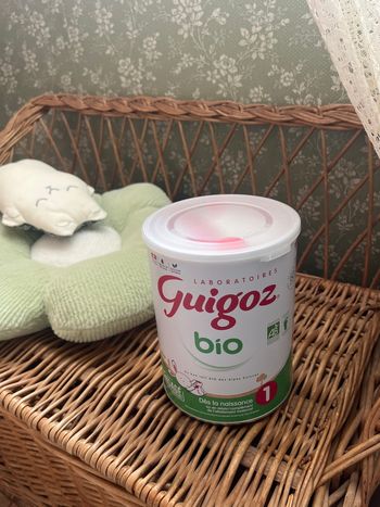 Boîte de lait guigoz bio 1er âge 