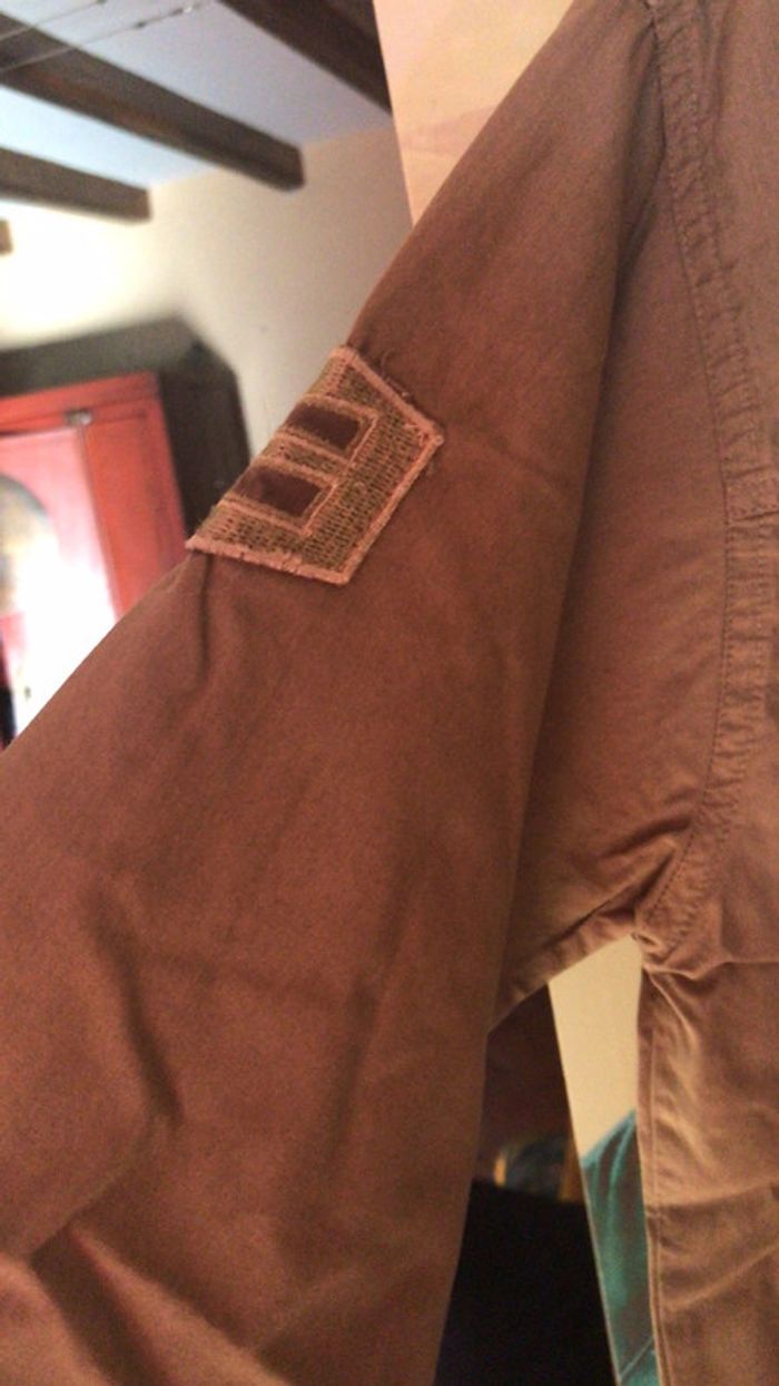 Chemise kaki style américaine taille 14 ans neuve - photo numéro 5