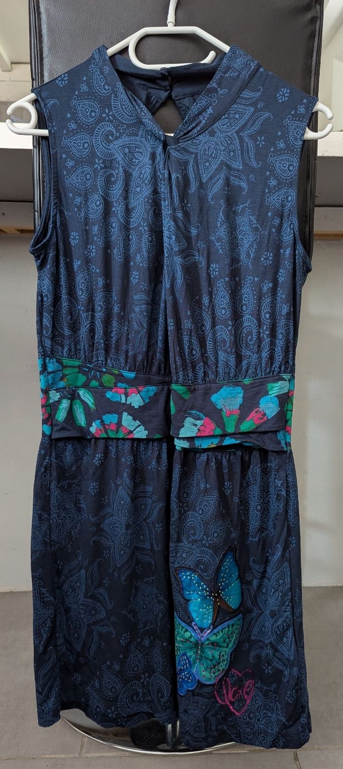 Très jolie robe Desigual neuve - photo numéro 4