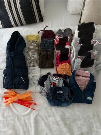 Grand lot bébé fille 1 à 10 mois + égouttoir -biberon