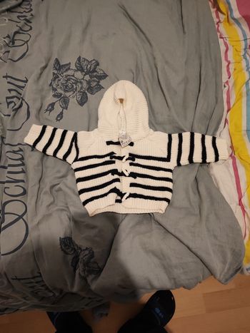 Gilet 3 mois en excellent état