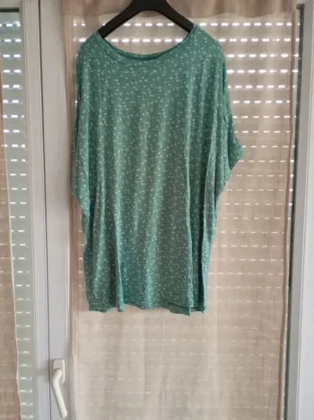 Tee shirt été femme bicolore fleuri