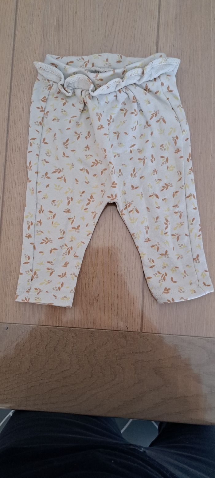 Lot vĂȘtements 3 mois đŒ - photo numĂ©ro 6