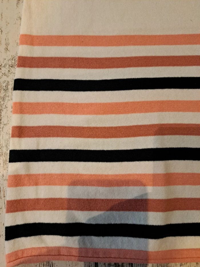 Robe fleurs brodé et manches froufrou - photo numéro 5