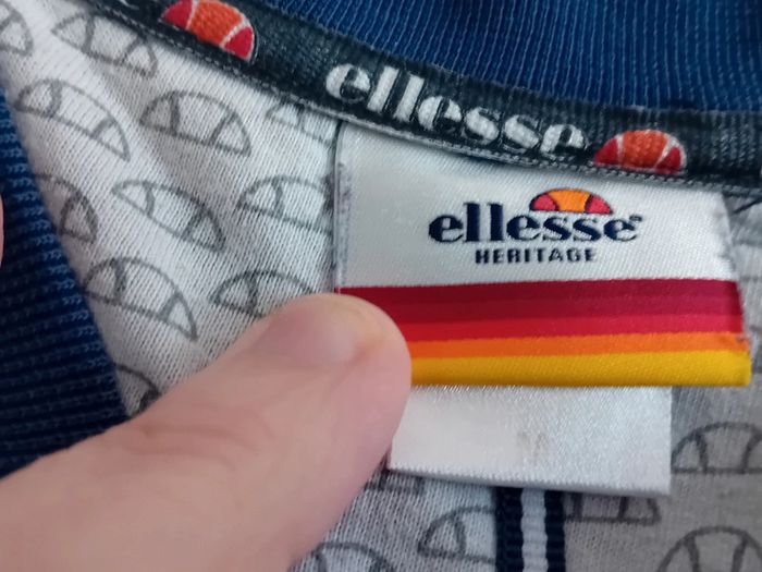 Pull Ellesse bleu Taille M - photo numéro 3