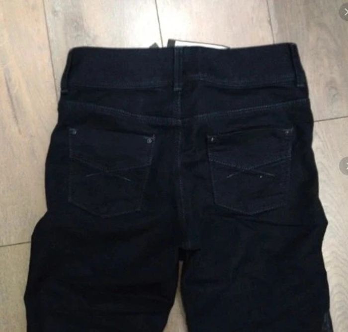 Jean taille haute évasé neuf marine presque noir EDC by esprit t 36 Neuf - photo numéro 4