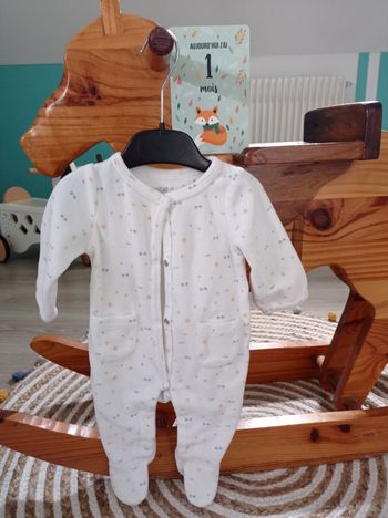 Pyjama dors bien tape à l'oeil