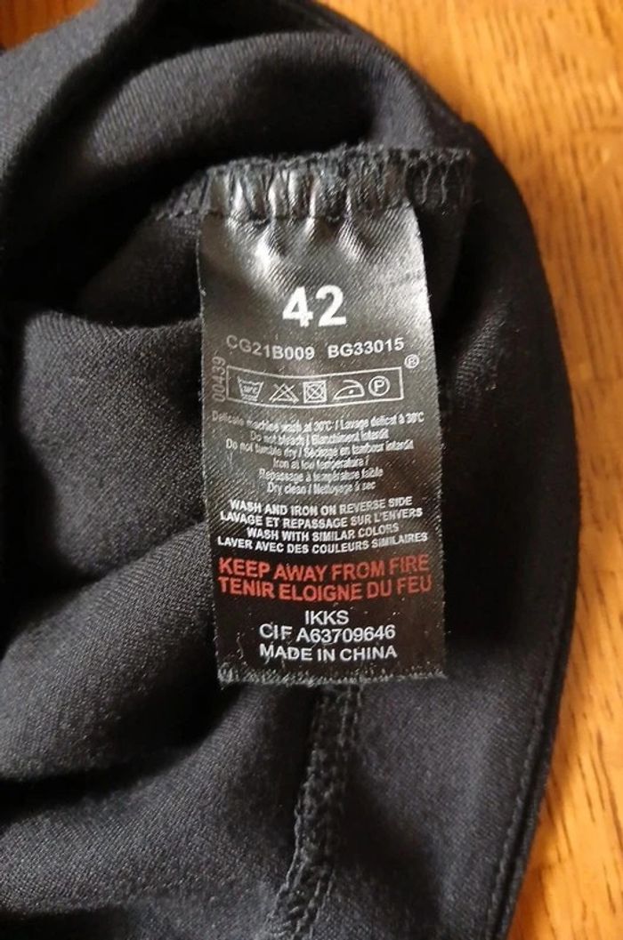 🖤 Combishort noir IKKS – Taille 42 – Très bon état - photo numéro 9