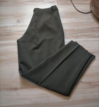 Pantalon vert olive