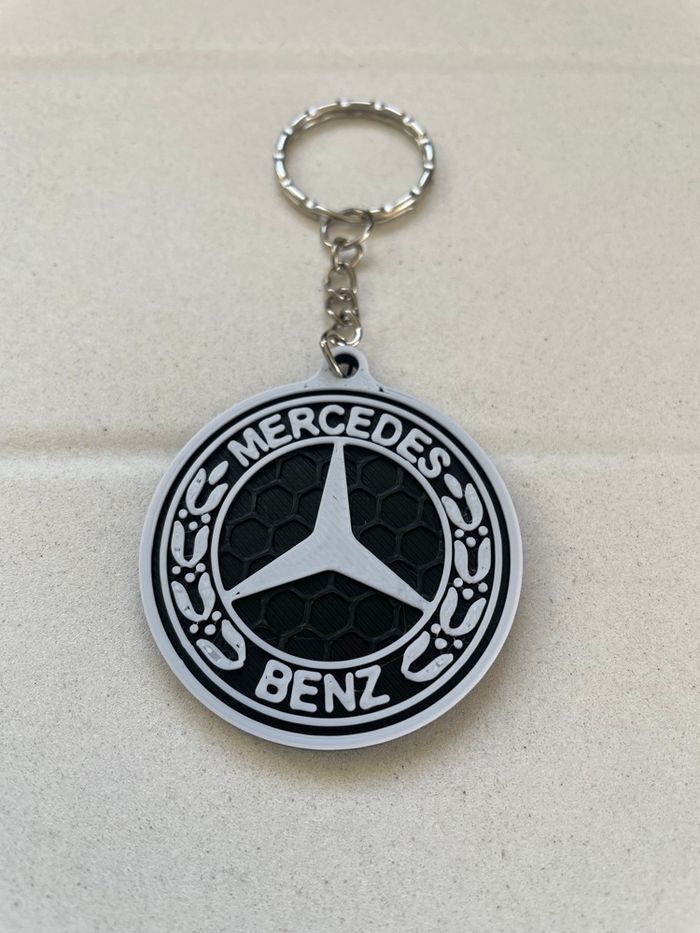 Porte clé Mercedes neuf