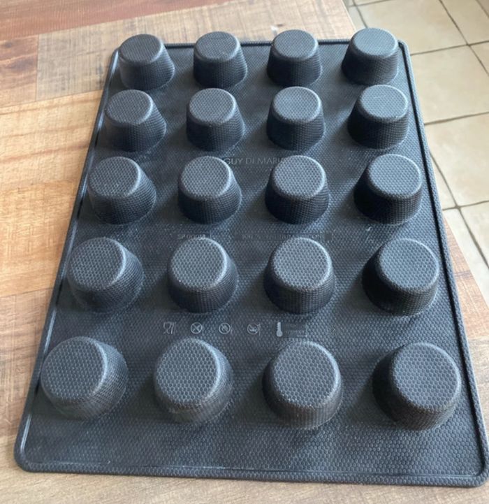 Moule Guy Demarle mini muffin - photo numéro 2