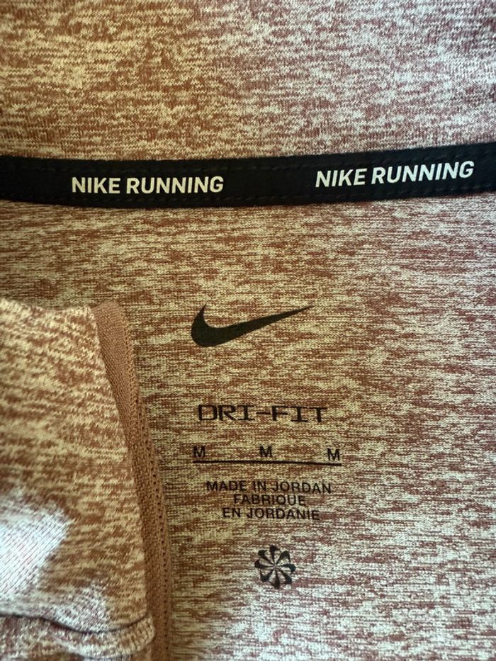 T-shirt manche longue Nike dri fit - photo numéro 7