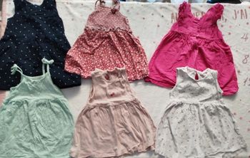 Lot robe 12 Mois